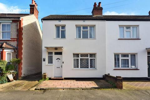 undefined, Washington Road, Worcester Park, KT4