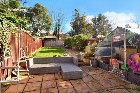 2 bedroom end of terrace house for sale, Washington Road, Worcester Park, KT4