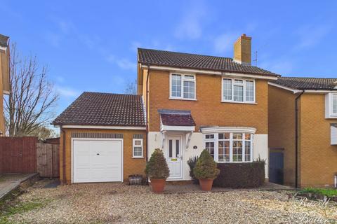 undefined, Akister Close, Buckingham, Buckinghamshire, MK18