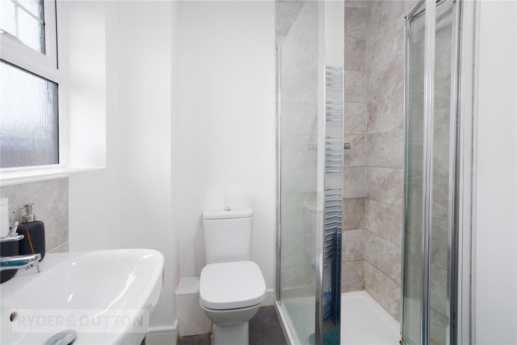 En-Suite To Bed 1