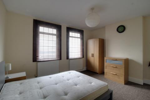 1 bedroom bedsit to rent, Cavendish Road, Croydon CR0