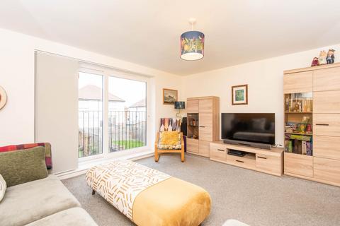 4 bedroom semi-detached house for sale, Gratton Place, Chesterfield S41
