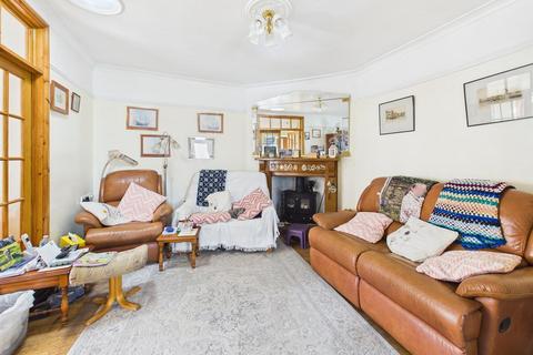2 bedroom semi-detached bungalow for sale, Beach Road, Porthcawl CF36