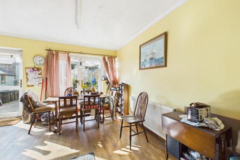 2 bedroom semi-detached bungalow for sale, Beach Road, Porthcawl CF36