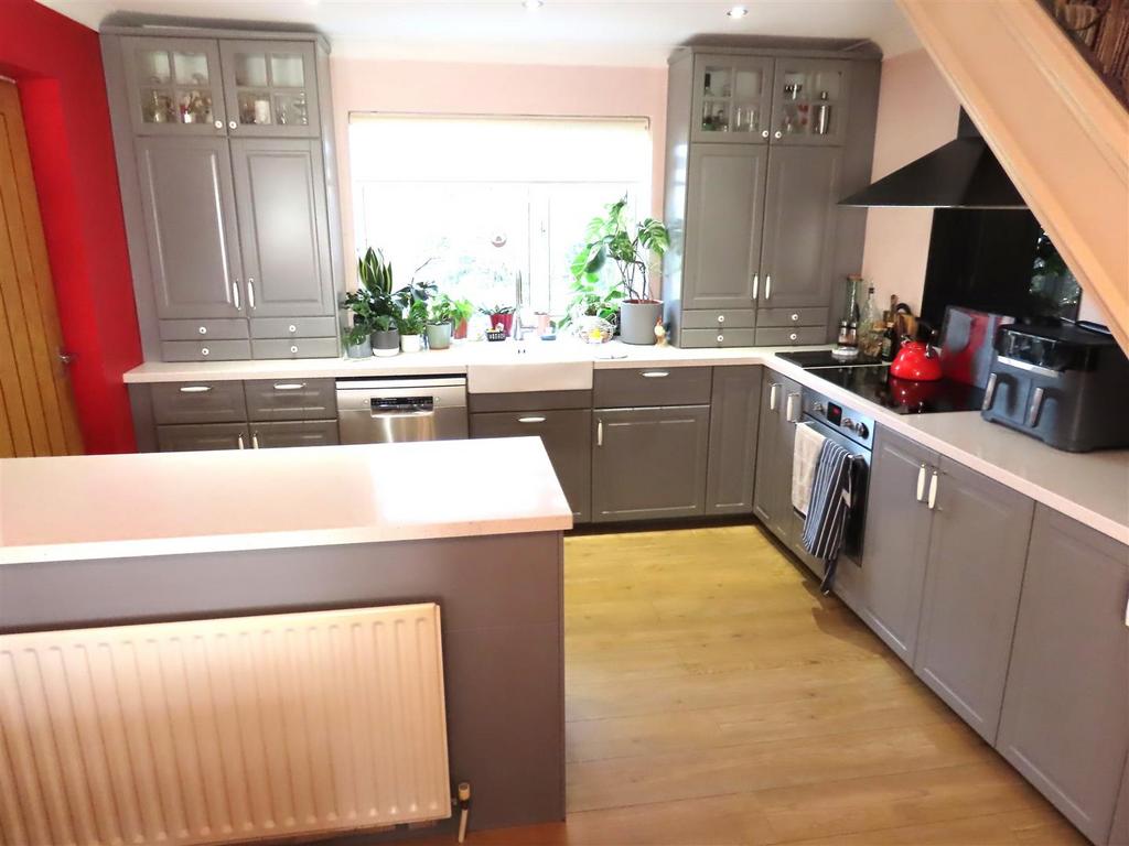 Kitchen diner