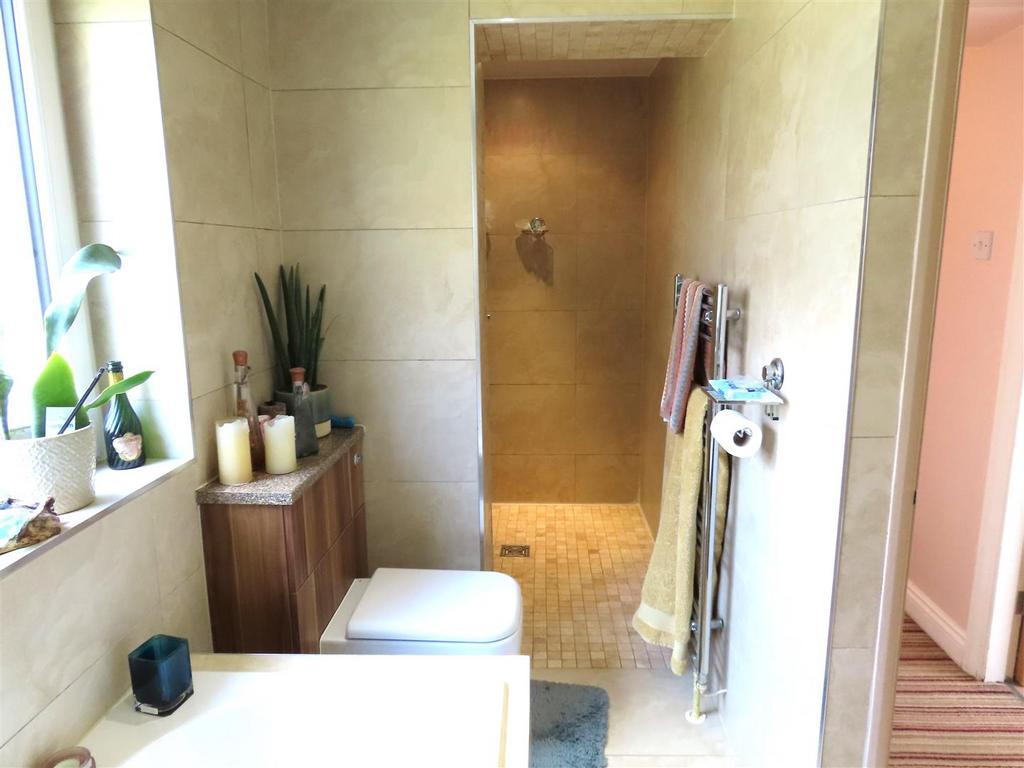 Family bathroom