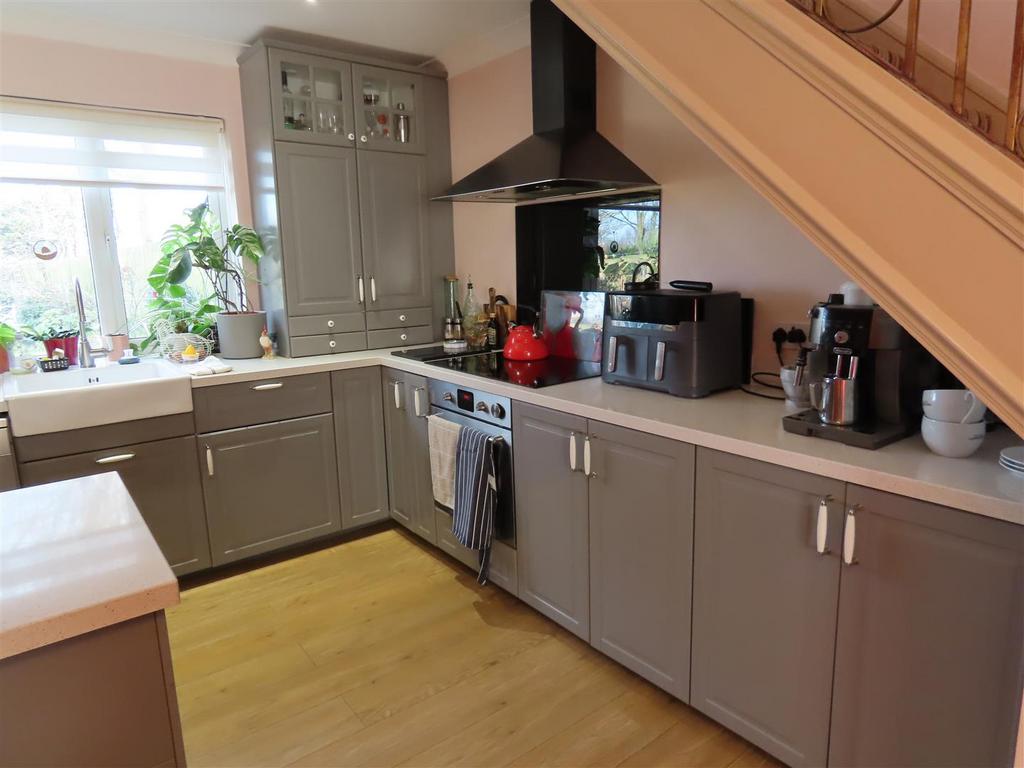 Kitchen diner