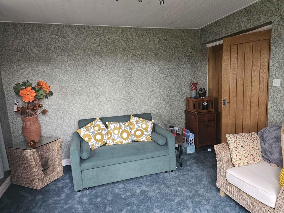 Second reception room