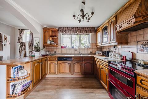 5 bedroom detached house for sale, Mature Family Home a Few Minutes' Walk from the Beach in Old Hunstanton