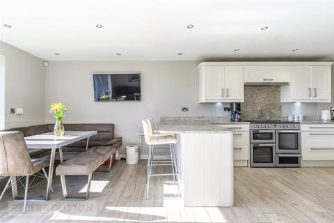 4 bedroom semi-detached house for sale, Beeston Hurst, Ripponden, West Yorkshire, HX6