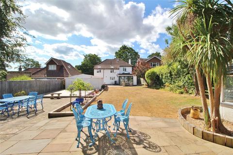 4 bedroom detached house for sale, Marshall Avenue, Worthing BN14