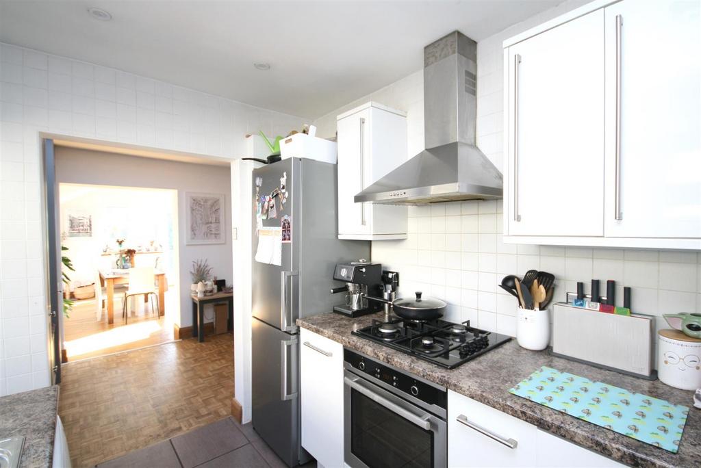 Fitted Kitchen