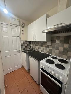 undefined, Flat D, Guildford House, - Guildford Street, Luton