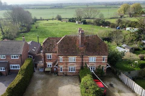 undefined, Bulkington, SN10