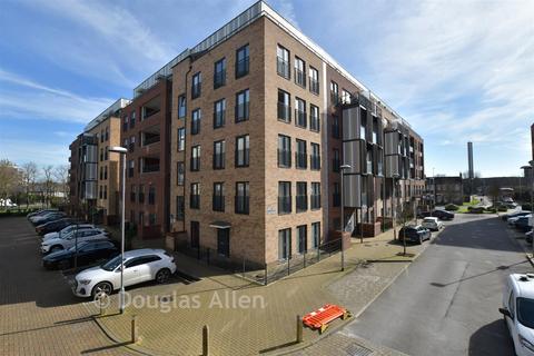 2 bedroom flat for sale, Image Court, Romford RM7