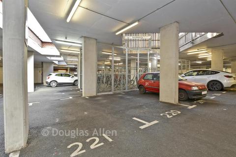 undefined, Image Court, Romford RM7