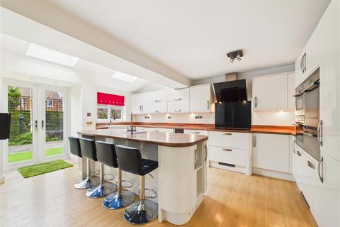 6 bedroom detached house for sale, Wintringham, Elloughton, Brough