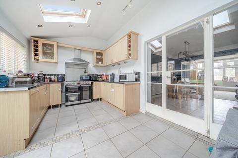 undefined, Brittains Rise, Lower Stondon, Henlow, SG16