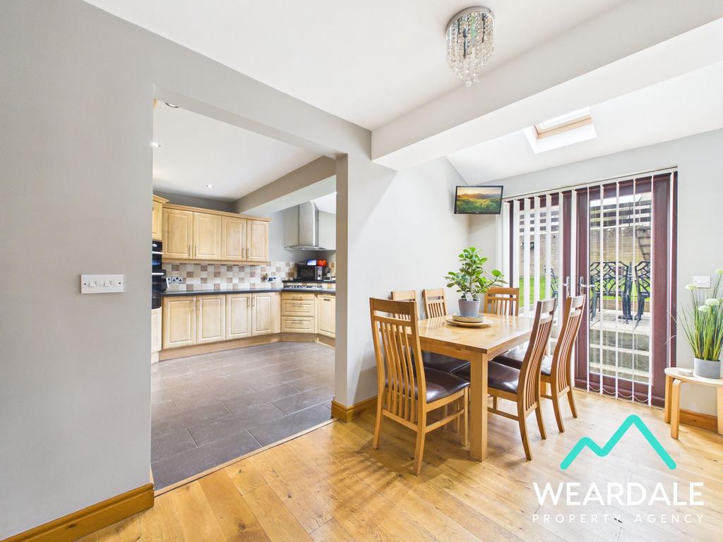 Sunroom / Dining Room