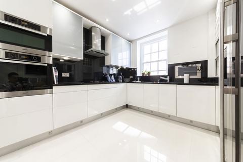 2 bedroom flat to rent, Park Lodge, London NW8