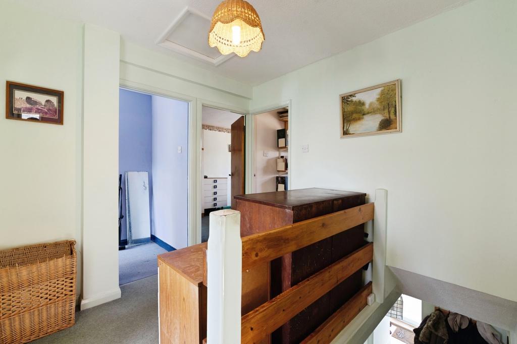 1st Floor Landing