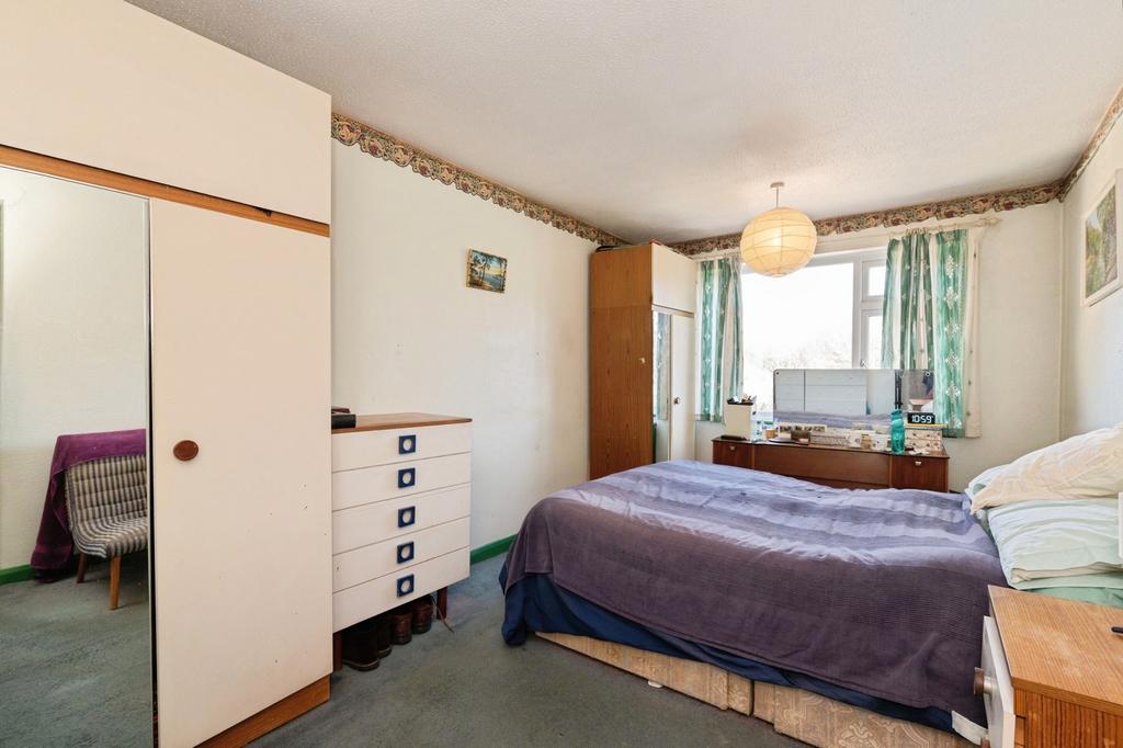 Bed 1
