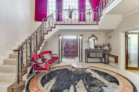 5 bedroom detached house for sale, Canons Close, Off The Bishops Avenue, N2