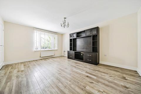 3 bedroom terraced house to rent, Rainbow Road Erith DA8