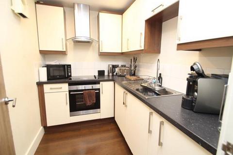 2 bedroom apartment for sale, Avenel Court, Rodbourne