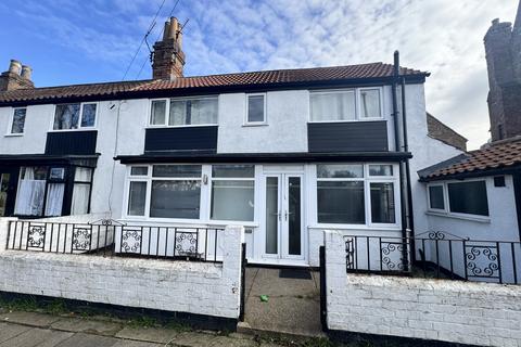2 bedroom semi-detached house to rent, Cuttleby, Cleethorpes DN35