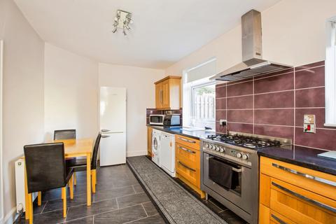 3 bedroom end of terrace house for sale, Roils Head Road, West Yorkshire HX2