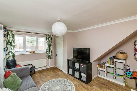 2 bedroom terraced house to rent, Passhouses Road, South Yorkshire S4