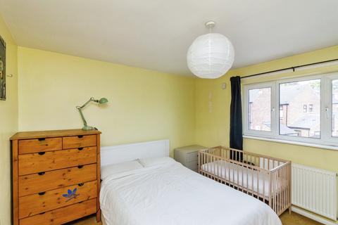 2 bedroom terraced house to rent, Passhouses Road, South Yorkshire S4