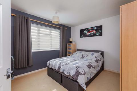 undefined, Halls Meadow, Burnham, Slough