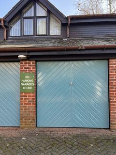 2 bedroom apartment for sale, 5 Beech Lodge, Hartley Wintney, RG27