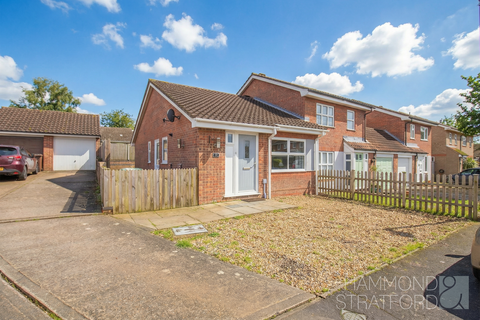undefined, Millway, Wymondham