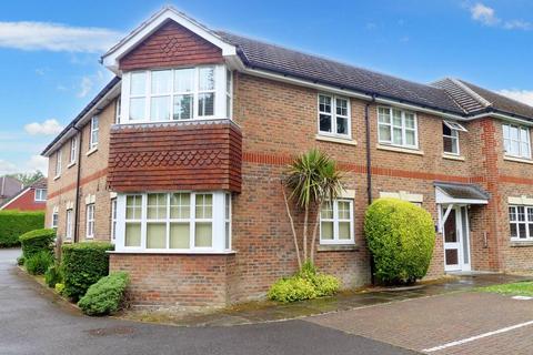 Tinsley Lane, Crawley RH10