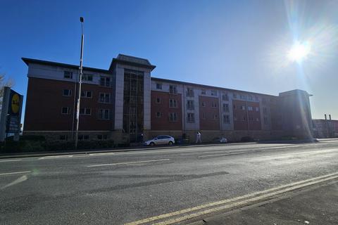 2 bedroom apartment to rent, New Hall Lane, Preston, PR1