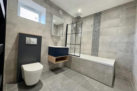 2 bedroom flat to rent, Limes Grove, Lewisham, SE13