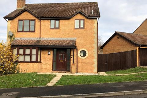 4 bedroom detached house to rent, Stockwell Road, Devizes SN10