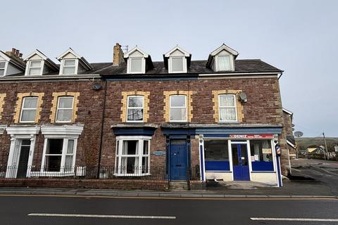 5 bedroom terraced house for sale, New Road, Llandovery, Carmarthenshire.