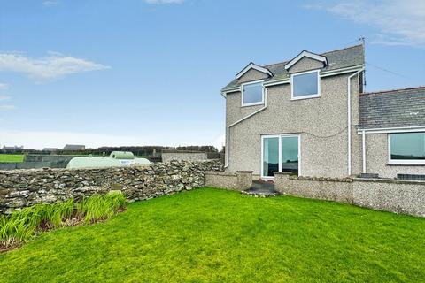 undefined, off A5025, Llanrhyddlad, Anglesey, LL65