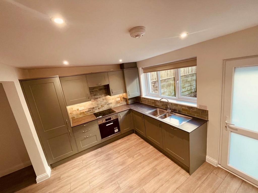 Kitchen 3