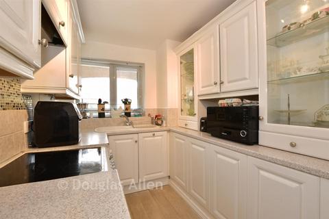 undefined, Calvert Drive, Basildon SS13