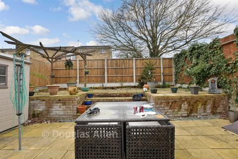undefined, Calvert Drive, Basildon SS13