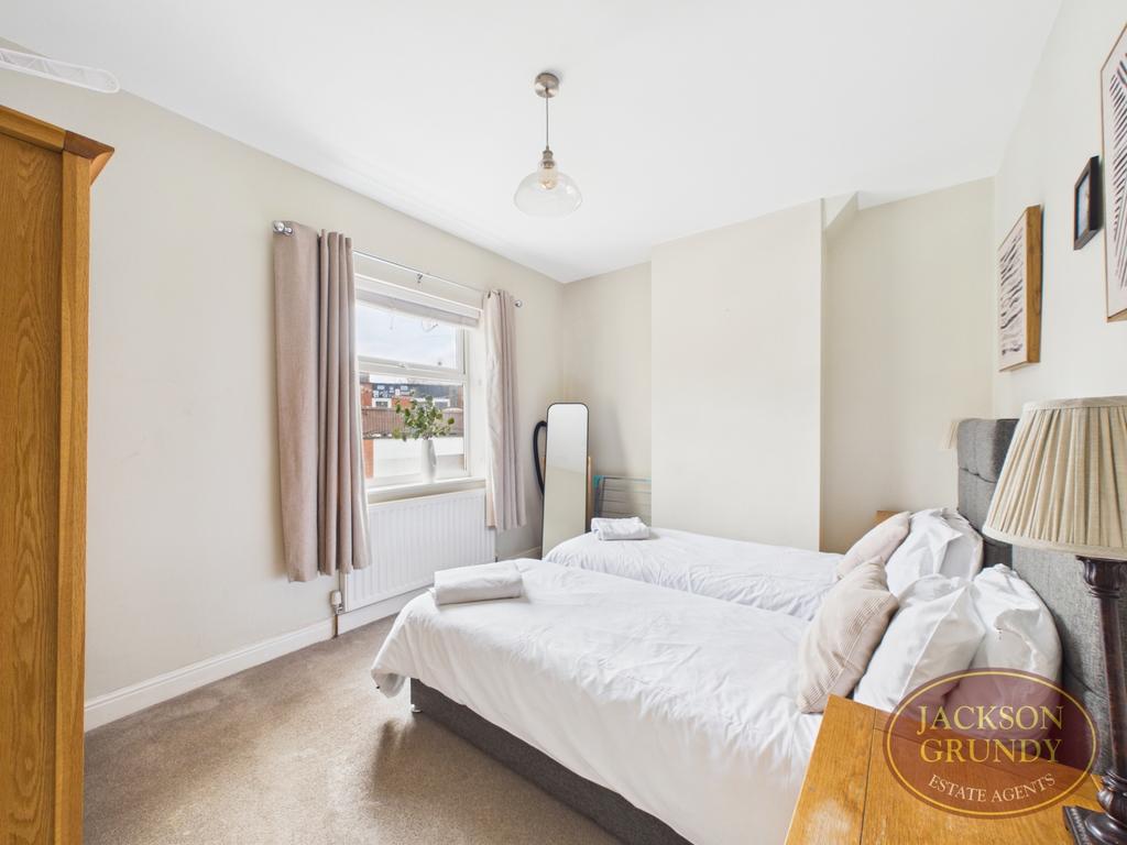 Newington Road