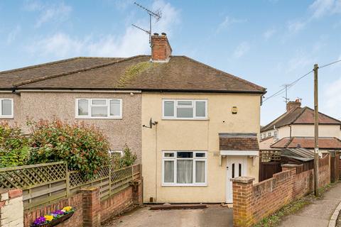 2 bedroom house for sale, Seymour Court Road, Marlow