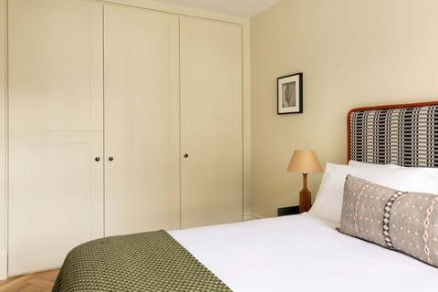1 bedroom apartment to rent, Harley Street