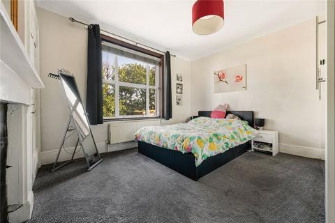 1 bedroom apartment for sale, London Road, Burgess Hill, West Sussex, RH15