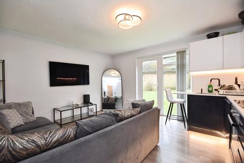undefined, Junction Road, Warley, BRENTWOOD